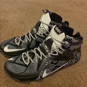 Nike Lebron 12 BHM